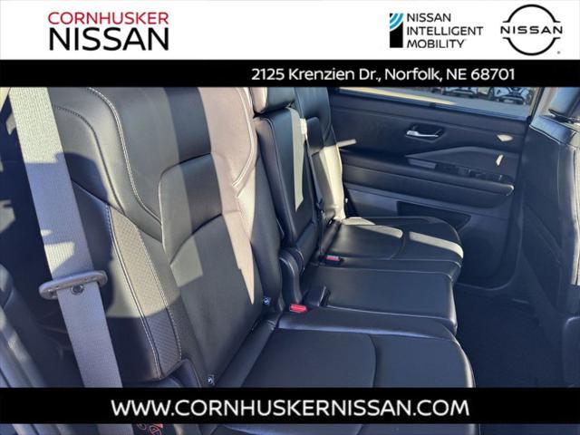 used 2023 Nissan Pathfinder car