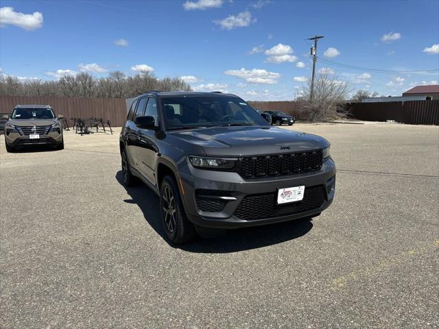 new 2024 Jeep Grand Cherokee car, priced at $47,530