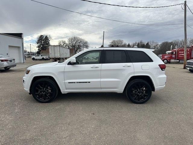 used 2022 Jeep Grand Cherokee WK car, priced at $33,990