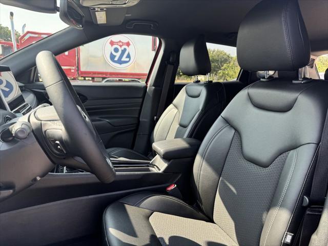 new 2024 Jeep Compass car, priced at $36,930