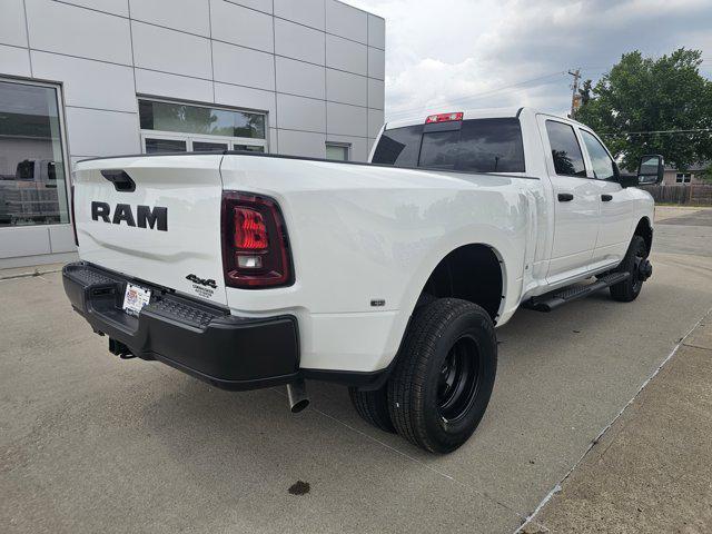 new 2025 Ram 3500 car, priced at $60,685