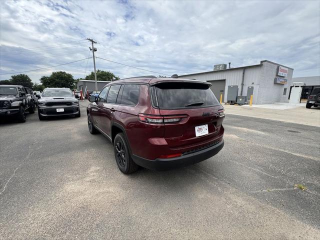 new 2024 Jeep Grand Cherokee L car, priced at $49,530