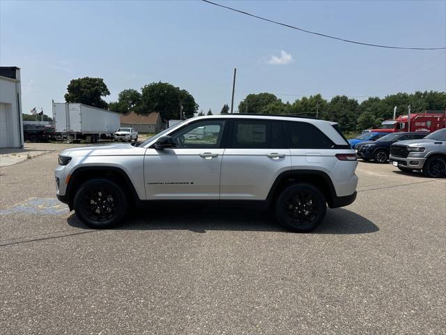 new 2024 Jeep Grand Cherokee car, priced at $47,530