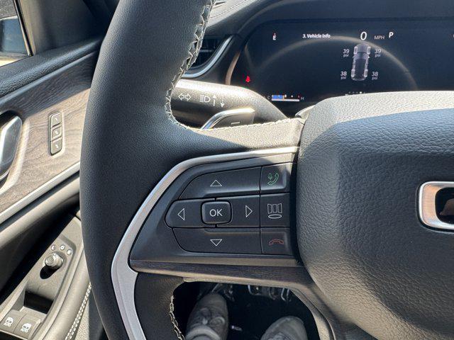 new 2025 Jeep Grand Cherokee car, priced at $49,625