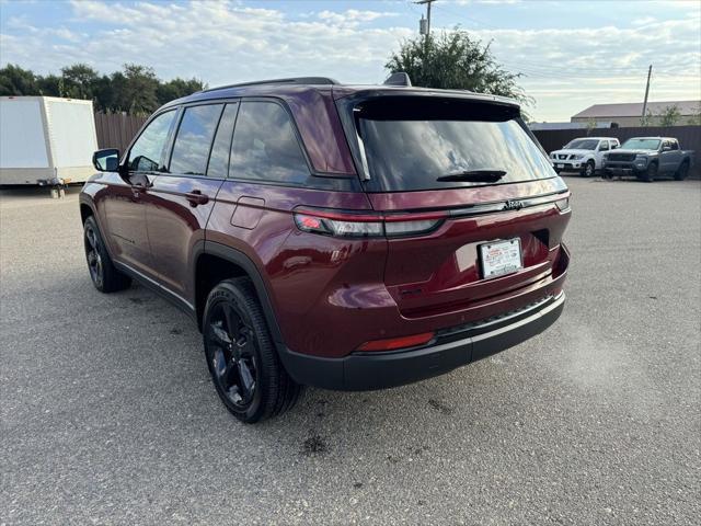 used 2024 Jeep Grand Cherokee car, priced at $44,990