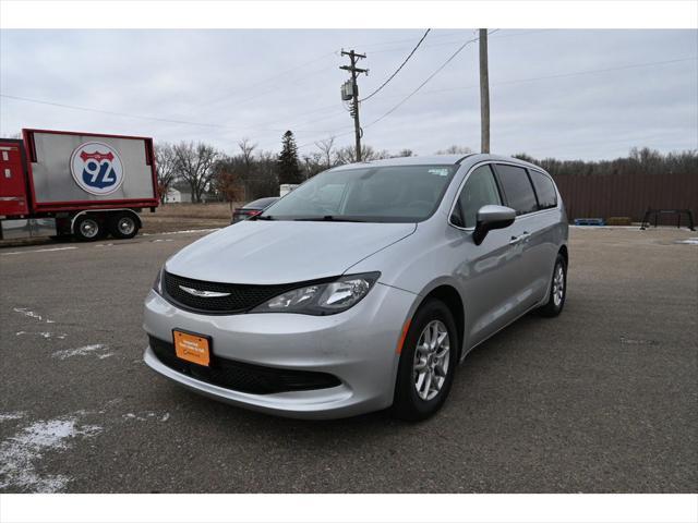 used 2022 Chrysler Voyager car