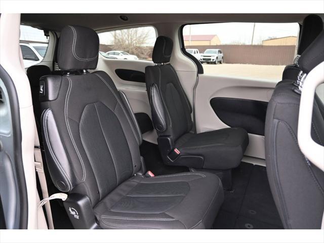 used 2022 Chrysler Voyager car