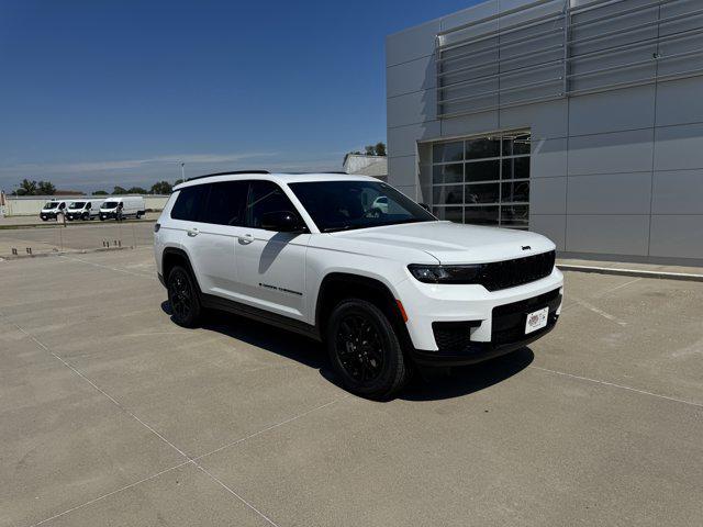 new 2025 Jeep Grand Cherokee L car, priced at $48,135