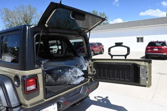 new 2025 Jeep Wrangler car, priced at $59,570