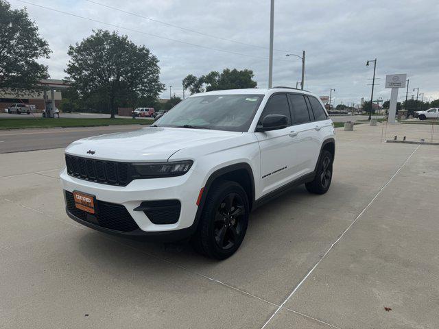 used 2022 Jeep Grand Cherokee car, priced at $34,990