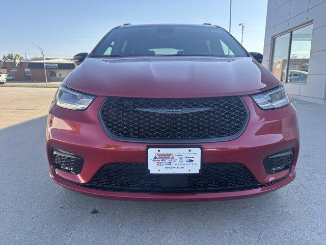 new 2026 Chrysler Pacifica car, priced at $56,025