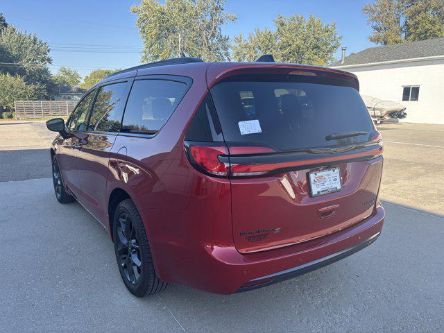 new 2026 Chrysler Pacifica car, priced at $56,025