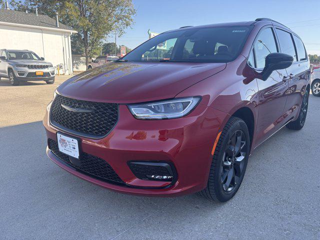 new 2026 Chrysler Pacifica car, priced at $56,025