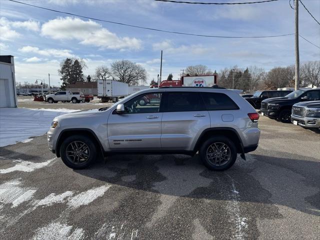 used 2016 Jeep Grand Cherokee car, priced at $18,990