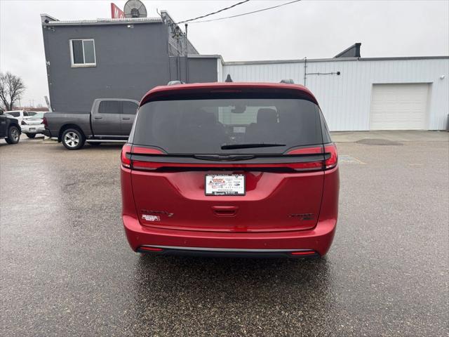 new 2025 Chrysler Pacifica car, priced at $56,035