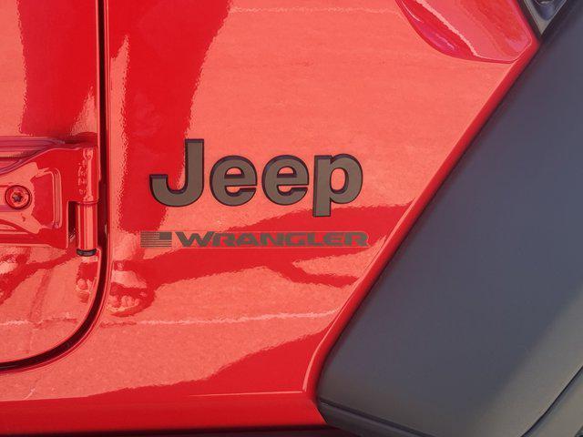 new 2025 Jeep Wrangler car, priced at $59,570