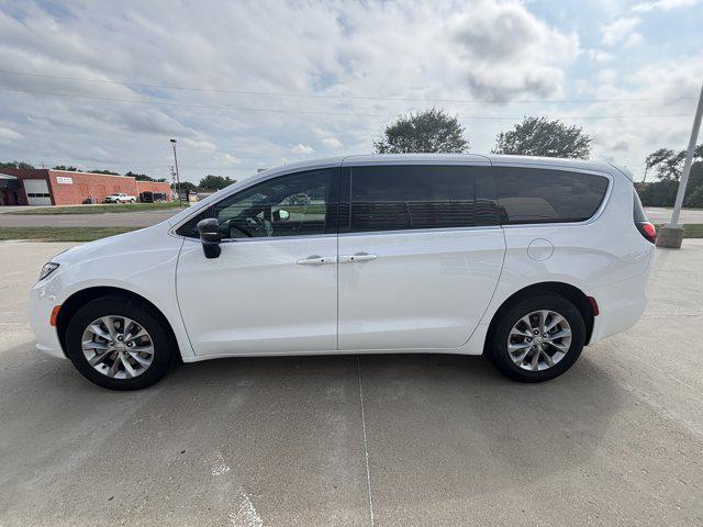 new 2026 Chrysler Pacifica car, priced at $47,455