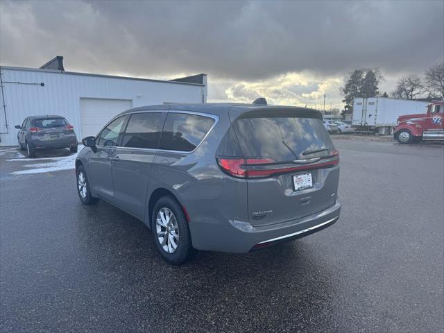 new 2025 Chrysler Pacifica car, priced at $47,635