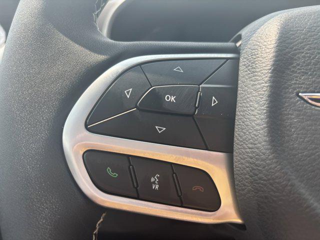 new 2025 Chrysler Pacifica car, priced at $44,445