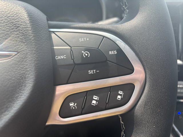 new 2025 Chrysler Pacifica car, priced at $44,445