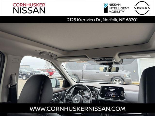 used 2023 Nissan Rogue car