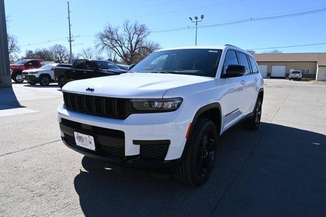 new 2025 Jeep Grand Cherokee L car, priced at $49,580
