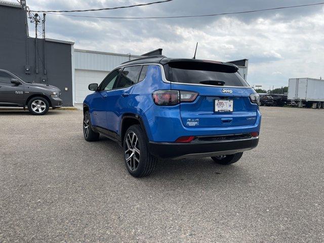 new 2024 Jeep Compass car, priced at $39,610