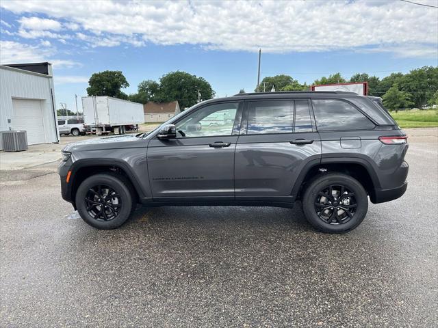 new 2024 Jeep Grand Cherokee car, priced at $47,530