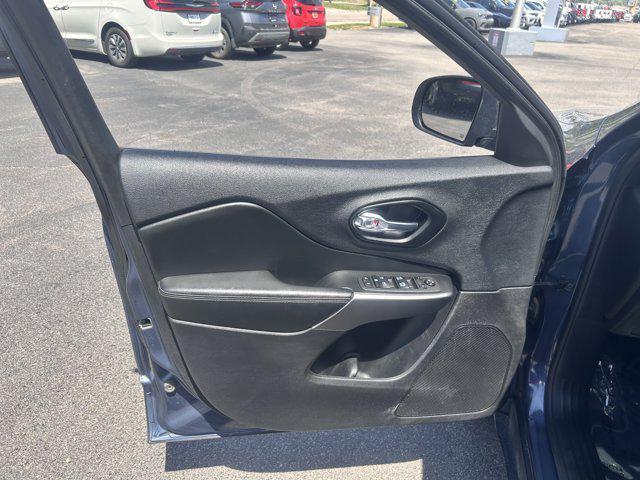 used 2021 Jeep Cherokee car, priced at $25,990