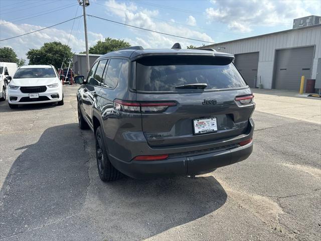 new 2024 Jeep Grand Cherokee L car, priced at $52,170