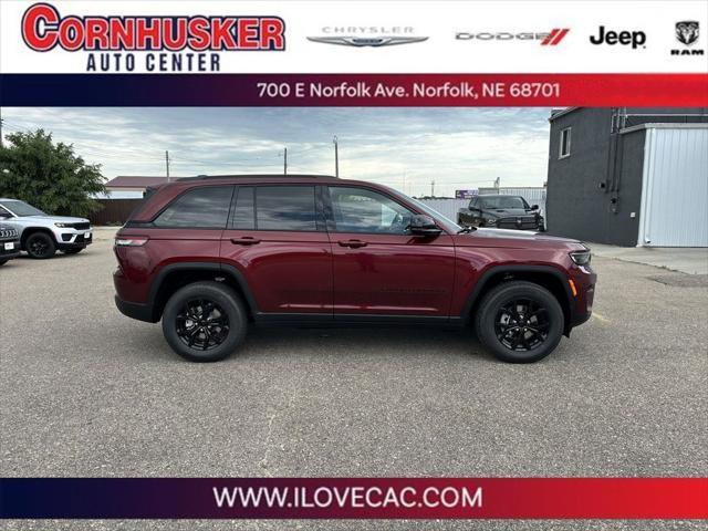 new 2024 Jeep Grand Cherokee car, priced at $47,530