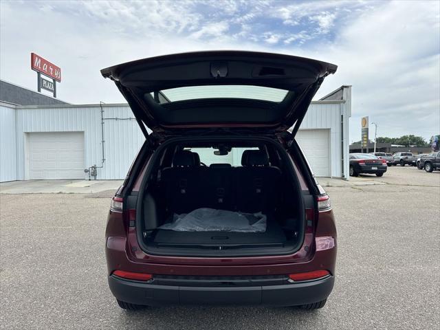 new 2024 Jeep Grand Cherokee car, priced at $47,530