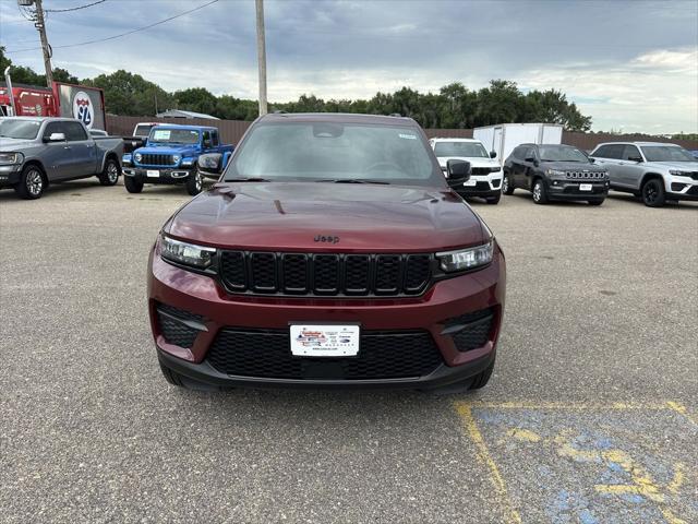 new 2024 Jeep Grand Cherokee car, priced at $47,530