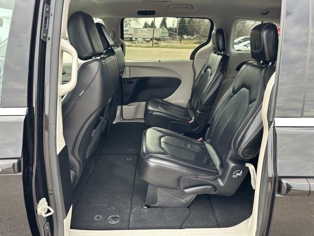 used 2022 Chrysler Pacifica car, priced at $29,490