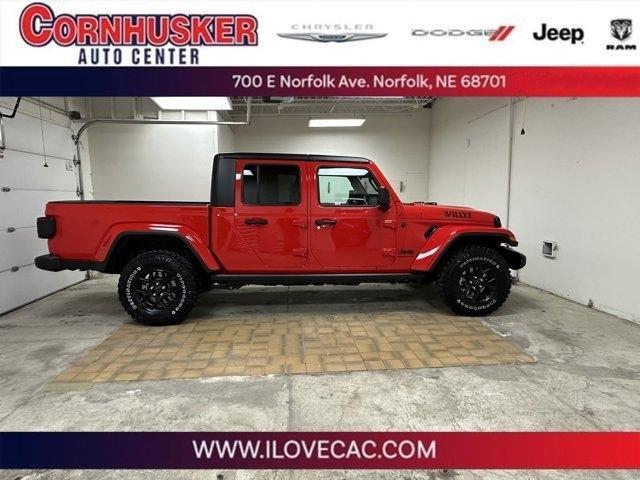 new 2024 Jeep Gladiator car, priced at $53,675