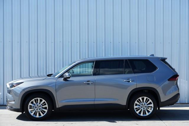 used 2025 Toyota Grand Highlander car, priced at $53,750