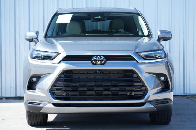 used 2025 Toyota Grand Highlander car, priced at $53,750