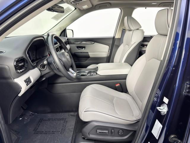 used 2023 Honda Pilot car, priced at $42,500