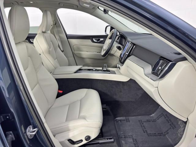 used 2023 Volvo XC60 car, priced at $32,500
