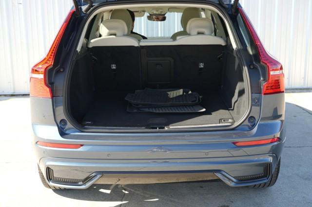 used 2023 Volvo XC60 car, priced at $32,500