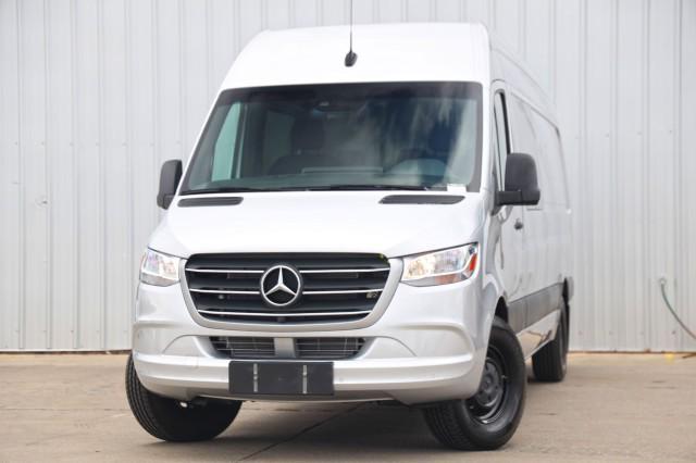 used 2022 Mercedes-Benz Sprinter 2500 car, priced at $62,000