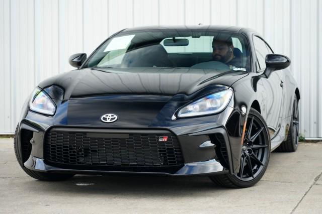 used 2025 Toyota GR86 car, priced at $32,500