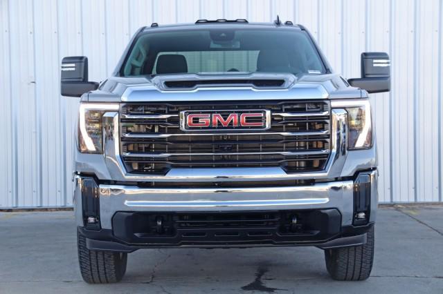 used 2024 GMC Sierra 3500 car, priced at $58,000