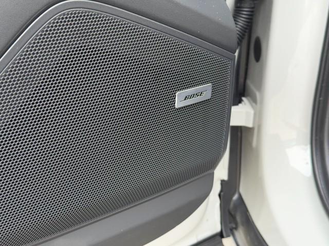 used 2025 Porsche Cayenne E-Hybrid car, priced at $116,000