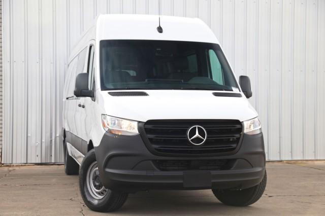 used 2021 Mercedes-Benz Sprinter 2500 car, priced at $43,000