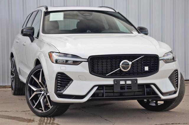 used 2022 Volvo XC60 car, priced at $43,000