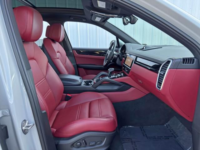 used 2022 Porsche Cayenne E-Hybrid car, priced at $53,000