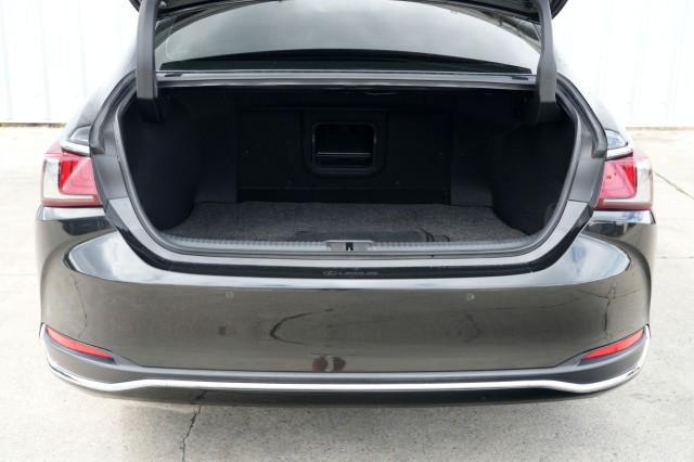 used 2024 Lexus ES 300h car, priced at $32,000