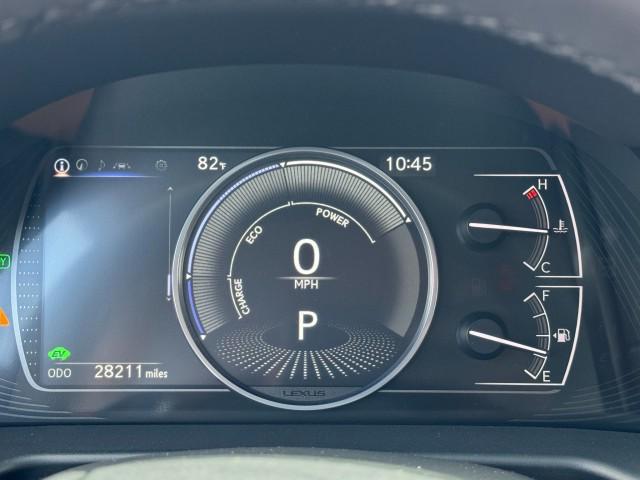 used 2024 Lexus ES 300h car, priced at $32,000