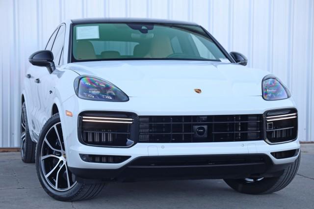 used 2022 Porsche Cayenne E-Hybrid car, priced at $107,000